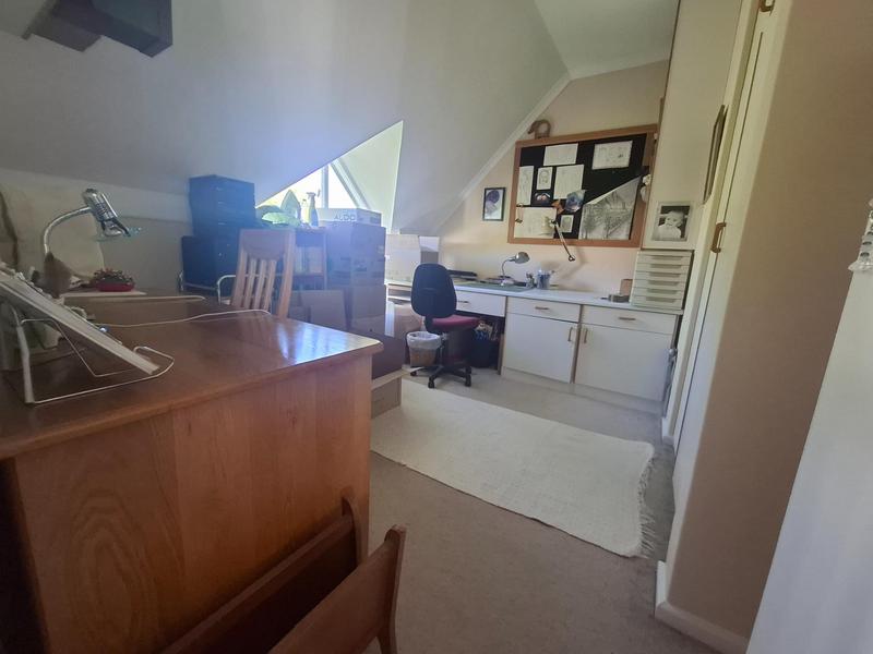 4 Bedroom Property for Sale in Paradyskloof Western Cape